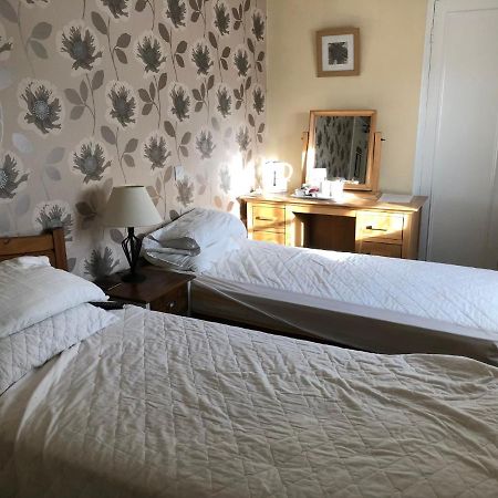 Baker Arms Hotel Хертфорд Екстериор снимка